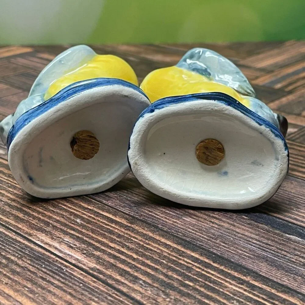 Vintage 1940-1950s Duck or Geese Salt & Pepper Shakers